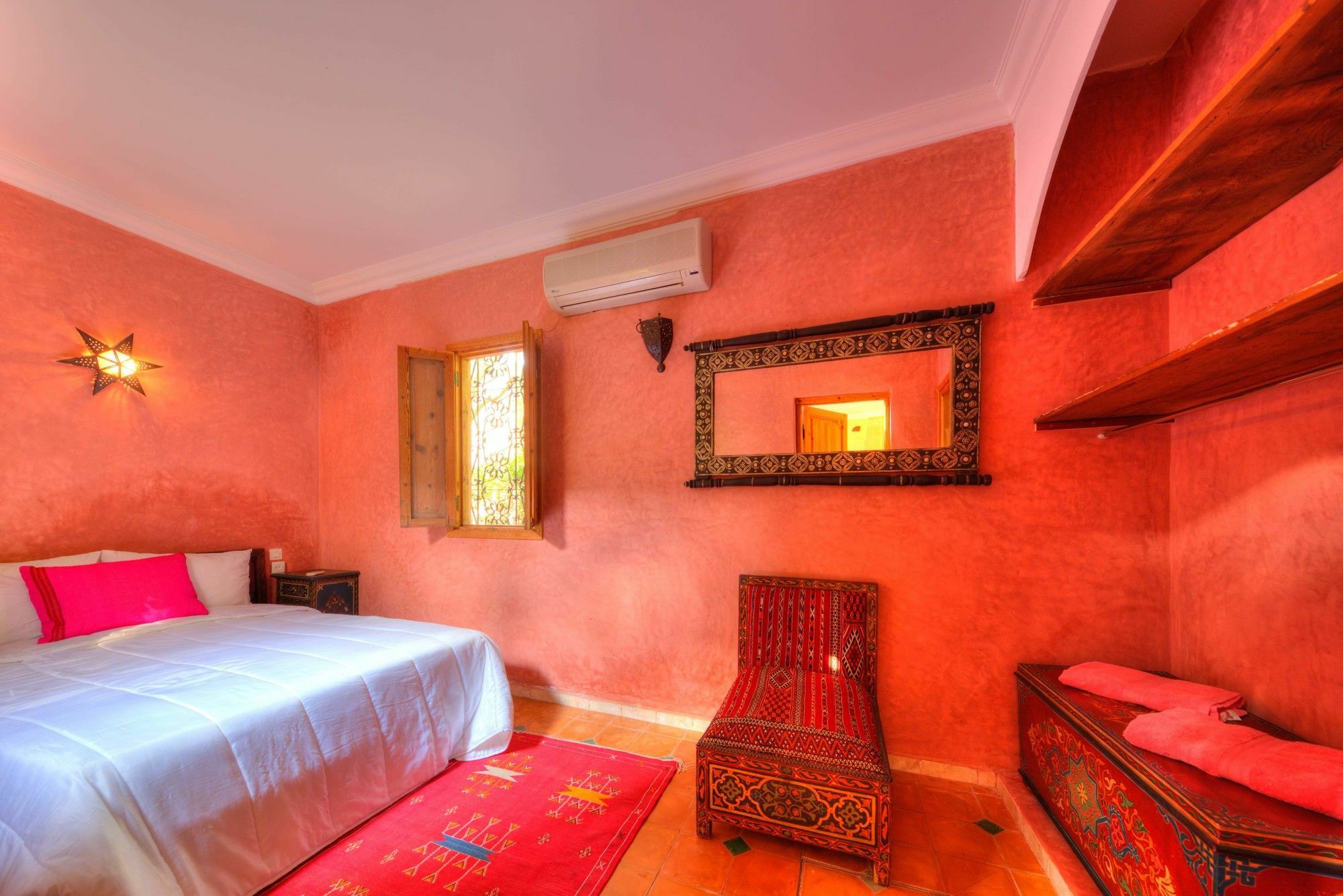 Gasthof House 3*